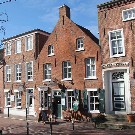Oltmanns Ferienhaus Bummert Am Hafen Greetsiel Exterior foto